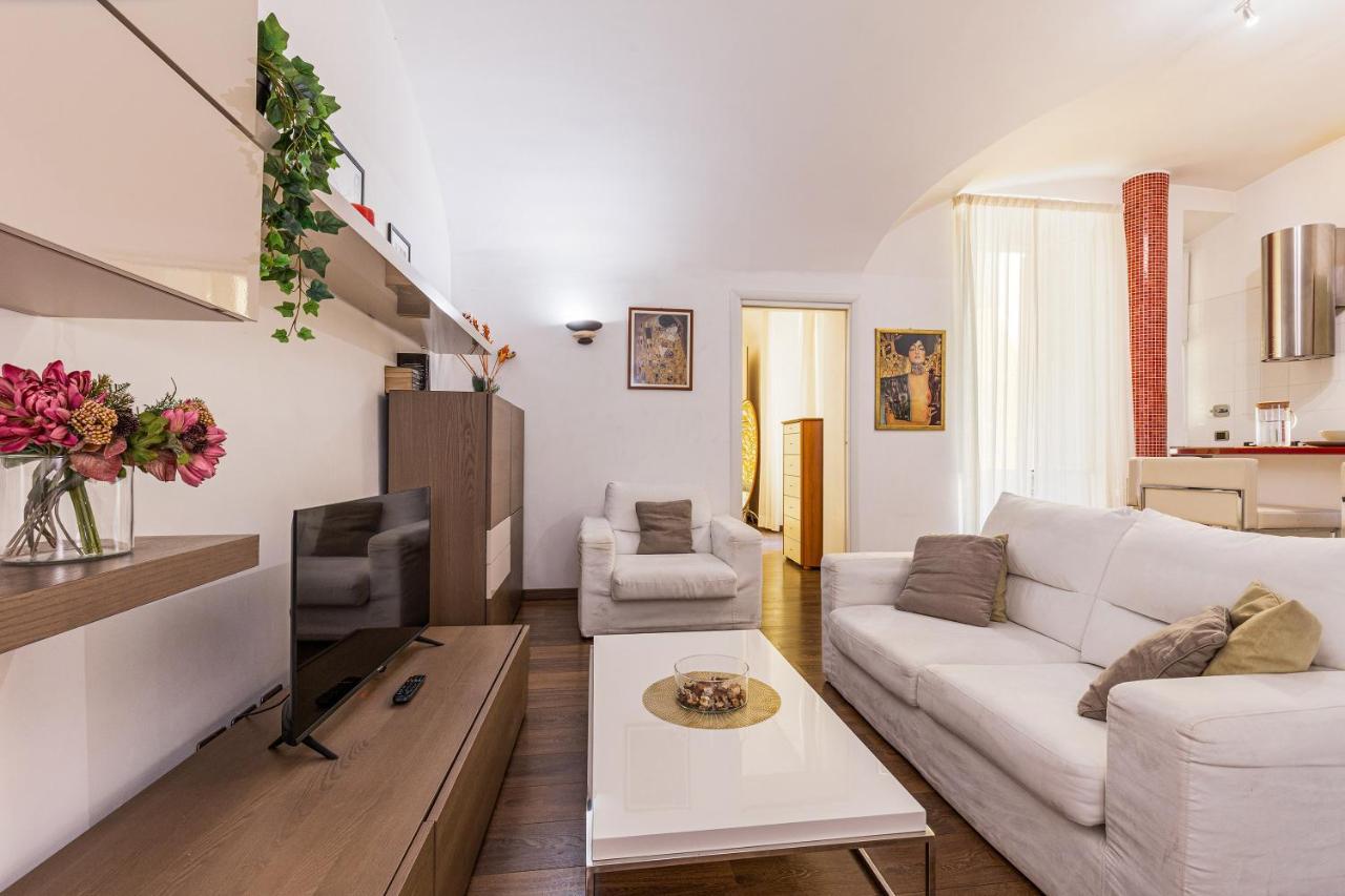 Rome As You Feel - Santamaura Vatican Apartment Bagian luar foto